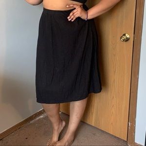 Midi black skirt